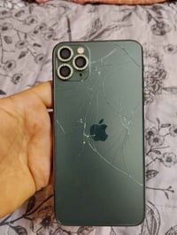 آيفون ١١ برو ماكس • ٢٥٦ • شاشة مبدلة