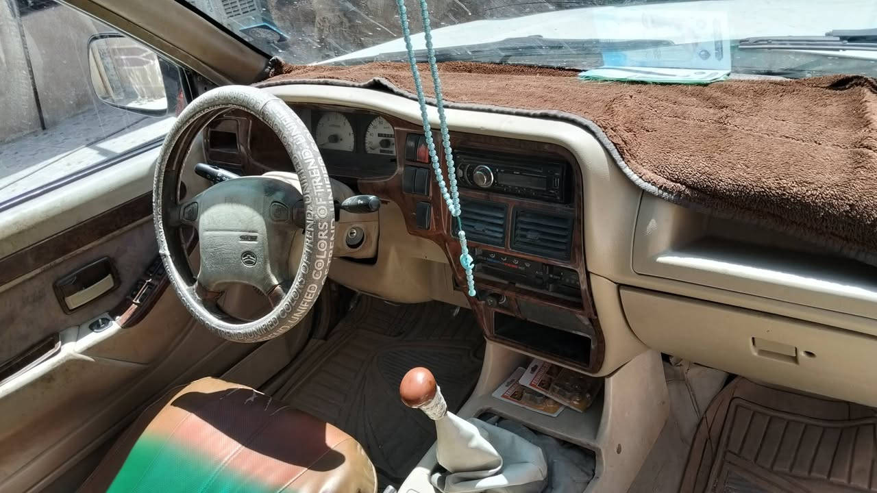 سلام عليكم كنوه مراوس بكيه سياره جديده مكينه مكفوله رقم الكليزي تخم تاير فقط مراوس بكيه مكان كربلاء ***********

