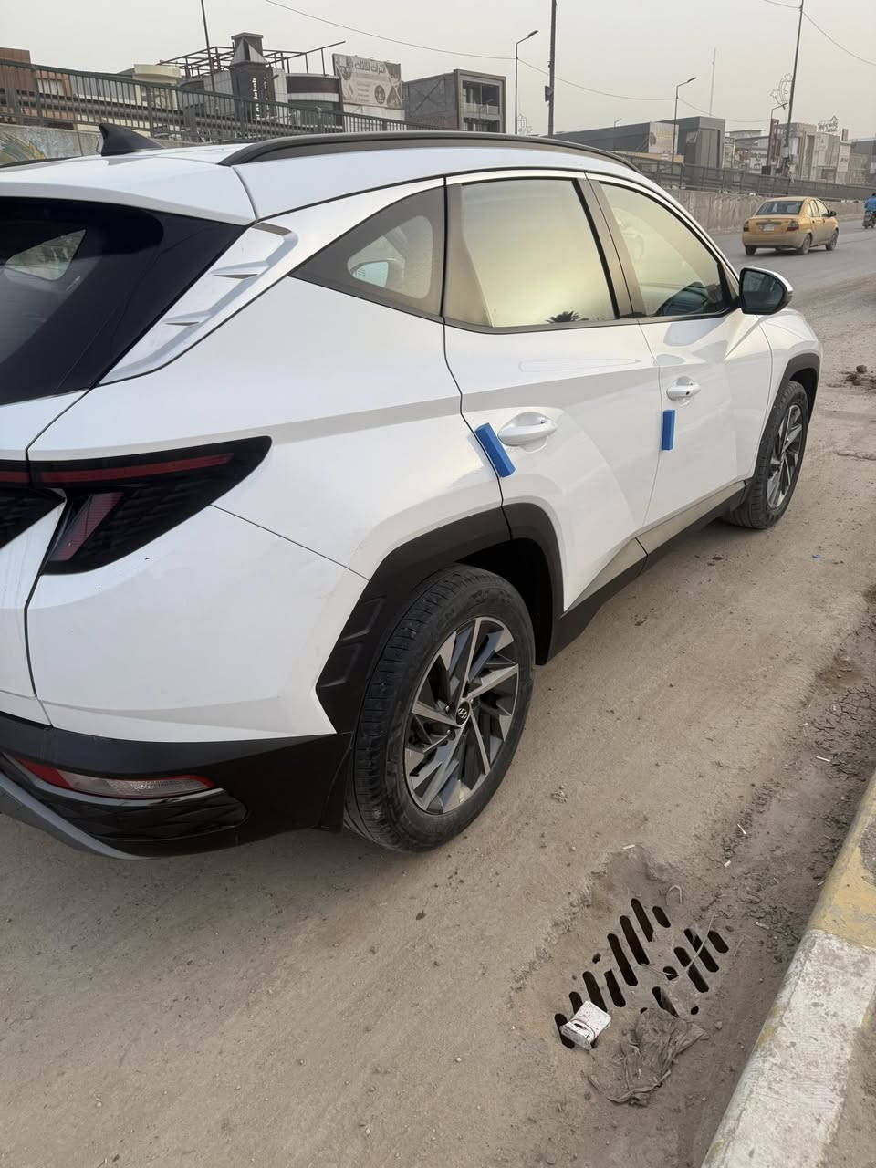 السلام عليكم
توسان ٢٠٢٤ خليجي مكفولة 
من الصبغ والتبديل 
محرك وكير كفالة 
ماشية ٦٢ الف حقيقي 
رقم بغداد تحويل مباشر 
مواصفاتها معروفة 
السعر ٢١٧ وبيها مجال 
للاتصال :***********
