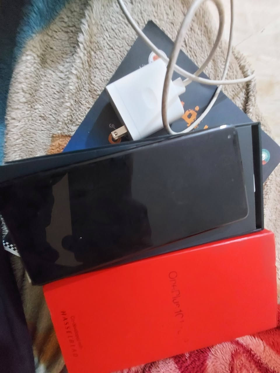 الاول ون بلس 256 رام 8 الجهاز كلش سلس واستعماله حلو وشاشته حلوه ب325 توصيل ماعندي وعندي 
سامسونك ام51 ب 125 128 ذاكره  المحمودية ويتوفر هم ون اس اكسبوكس


**إذا كنت صاحب هذا الإعلان وتريد حذفه لأي سبب، رجاءا أرسل رسالة إلى الدعم الفني**