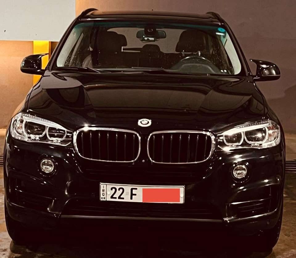 🔥 للبيع أو المراوس BMW X5 2018 خليجي 🔥
📍 الموقع: بغداد - حي الجامعة

✅ وكالة العروش خليجي
✅ محرك 6 سلندر 3.0 لتر تيربو
✅ دفع رباعي xDrive
✅ ناقل حركة أوتوماتيك 8 سرعات
✅ بصمة تشغيل ودخول ذكي
✅ شاشة معلومات وترفيه
✅ لوحة عدادات رقمية
✅ داتا شو (عرض المعلومات على الزجاج الأمامي)
✅ سقف بانوراما
✅ كاميرا خلفية
✅ كاميرات 360 درجة
✅ رادار
✅ التشغيل عن بعد
✅ صندوق خلفي كهربائي
✅ إغلاق الأبواب الناعم (Soft Close)
✅ تدفئة مقود القيادة
✅ التحكم التلقائي بدرجة الحرارة
✅ نظام بدء التشغيل الذكي
✅ نظام فرملة الطوارئ
✅ 8 وسائد هوائية
✅ إنارة محيطية فاخرة
✅ إضاءة ترحيب
✅ ستائر خلفية
✅ منقي هواء
✅ التحكم على المنحدرات
✅ مانع الانزلاق
✅ ABS
✅ التحكم الإلكتروني بالثبات
✅ المصابيح الأمامية LED
✅ مصابيح ليزر أمامية
✅ المصابيح الأمامية التكيفية
✅ الضوء العالي التلقائي
✅ كشافات ضباب

🔹 الحالة:
✔️ السيارة بحالة ممتازة
✔️ صيانة دورية منتظمة
✔️ استخدام شخصي ومحافظة عالية
✔️ كلين تاتل

📞 للاستفسار والاتصال:
***********

🚘 سيارة فخمة بمواصفات متكاملة للبيع أو المراوس حسب الرغبة.
