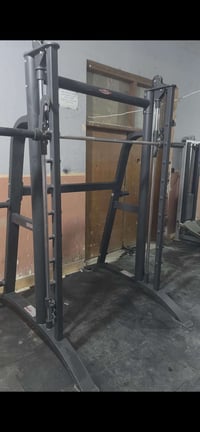 سمث بنتة اصلي لبيع اتصل على رقم 07884442221