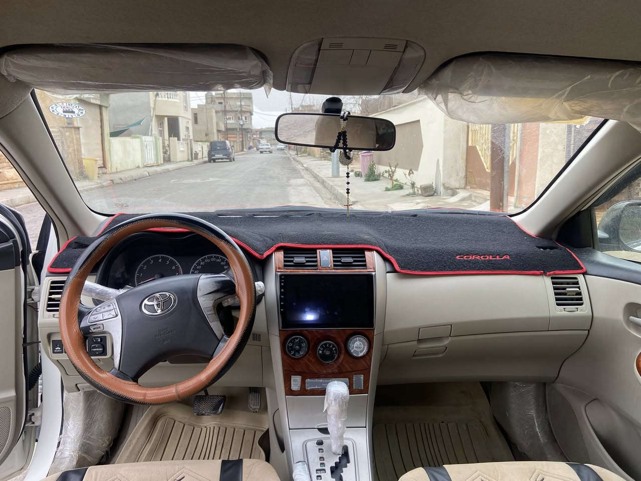 السلام عليكم
كورله 2012
سياره رقم اربيل بسمي شرط التحويل ووكاله
سياره شرط بدون صبغ 
سياره بيها كابون بانزين
محرك 1800شرط لا نفخ ولا صرف 
سياره شرط انظف من صور
مروس حسب القناعة
***********
***********
