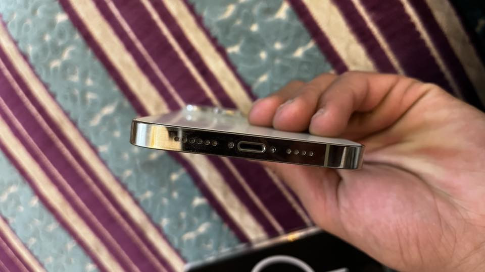 14برو ماكس ذ256مبدل بطاريه وشاشه أصليات الجهاز
نضافه 100/100 الجهاز ماستر مكاني بغدادجسر ديالى  ***********
