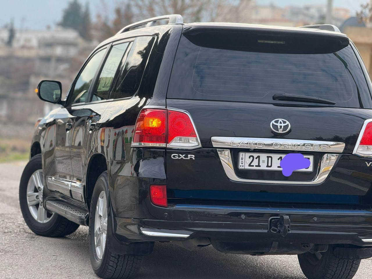 وةنةوشة 2012 GXR
شةريكة جيهاني دةرجة يةك 
قةبات قةبات مواسةفات   
8ارباك شةخال حةريق ژئر بئ 
  ئاوئنة ليد شاشة گةورة 
ئاوئنة كاميرة و ليد   
   ئاوئنة گراج  لايت بةرز و نزم
بةخاخي  لايت 
سلايت  تؤماتيك گوشين 
گوشين سئ دوگمة وكارةبا 
 سوكات فؤليؤم دوو ماوس
 جام كارةبا جام ئؤتؤ  سةلاجة تةبريد مةرةكزي  
  شاشة تةلةبزؤن شاشة گةور. پئش و پشت حاسة و كاميرة    
زؤر مواسةفاتري تر  
تاخم تاي نوئية  
245 هةزار رؤويشتوة    
  گئر و مةكينةي نةكرايتةوة  بةشةرت   
رةقةم و  سةنةوي نوئية بة ناو خومة   
بئ بؤياخ    
سةحر 365
زمارةي خاوةن سيارة     
***********
*********** أربيل, العراق
