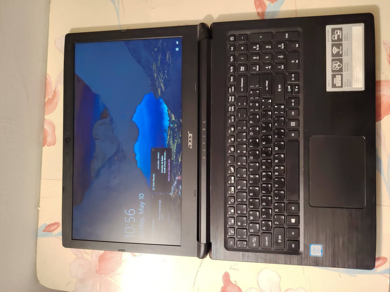 المواصفات

Intel core i3-7020U @ 2.30GHz 
Intel HD 620 
8GB RAM (قابل للتطوير)
HDD 932 GB (قابل للتطوير الى SSD) 

لابتوب مستعمل نظافة 90% .. بي عيب بسيط ظلام خفيف بزاوية الشاشة موضح بالصور

بطارية من ساعة ونص الى ساعتين

 السعر 140 الف - ديالى بعقوبة
للتواصل على الواتس: 
+964 773 520 8034


**إذا كنت صاحب هذا الإعلان وتريد حذفه لأي سبب، رجاءا أرسل رسالة إلى الدعم الفني**