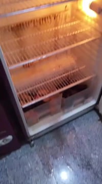 ثلاجه مستعمله • أكبر شي • زنجار بالجوانب