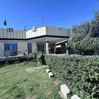عيوني بيت للبيع في كاع سيد رشيد مساحة 500يحتوي على قرفتين هول مطبخ مضي...