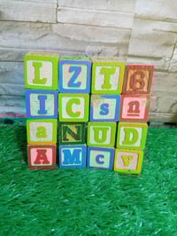 مكعبات خشبية • ٦ وجوه • تعليمي للأطفال