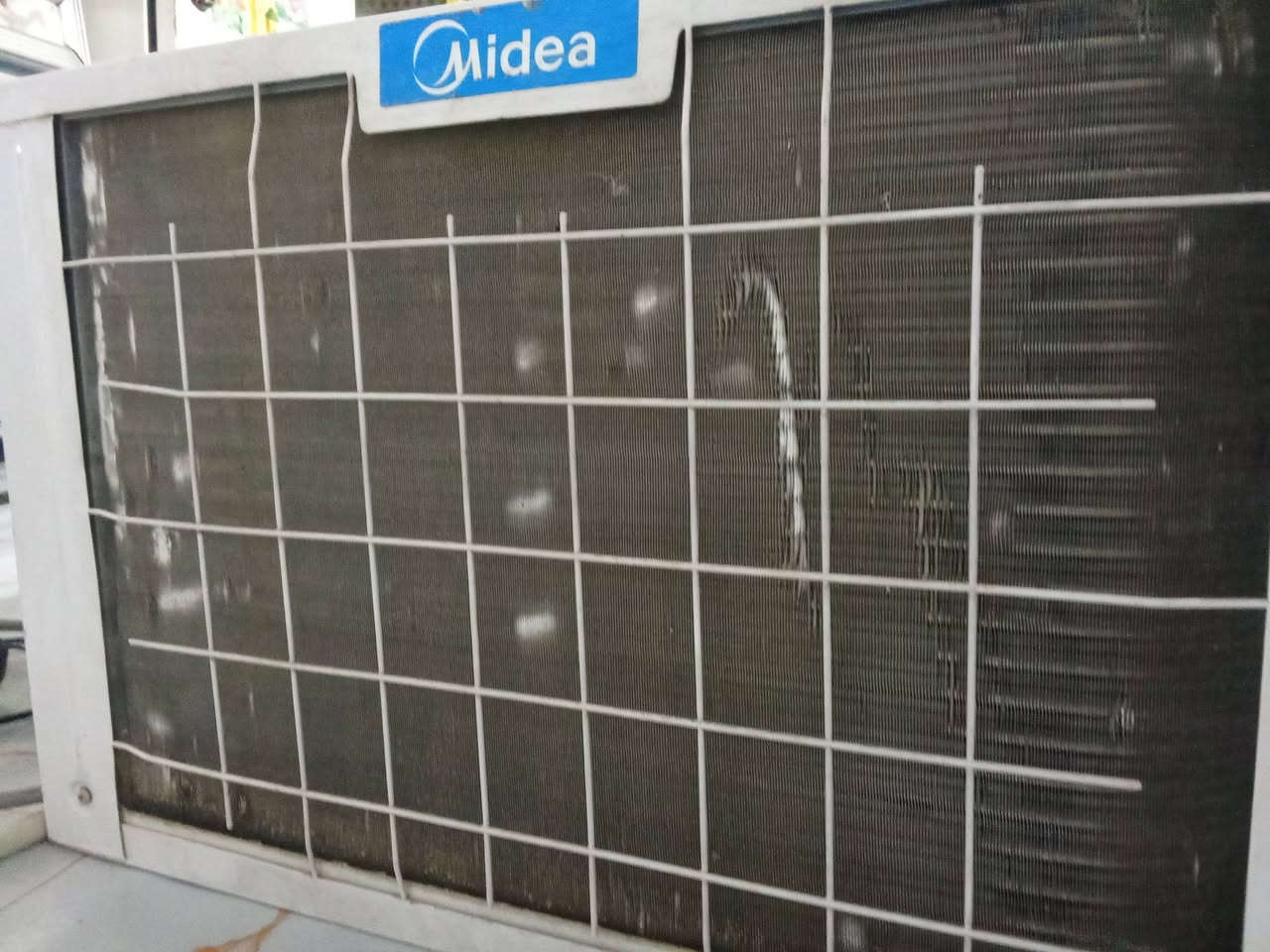 سلام عليكم مكيف ميديا تبريد وتدفئه ثلج جديد ماخذه بلكارتونه لامفتوح ولامصلح راوتري لايفصل جهاز جديد بمعنه الكلمه ب300مكاني الحسينيه قرب المنتزه مال تقاطع ال12اتصال الشراي ***********
