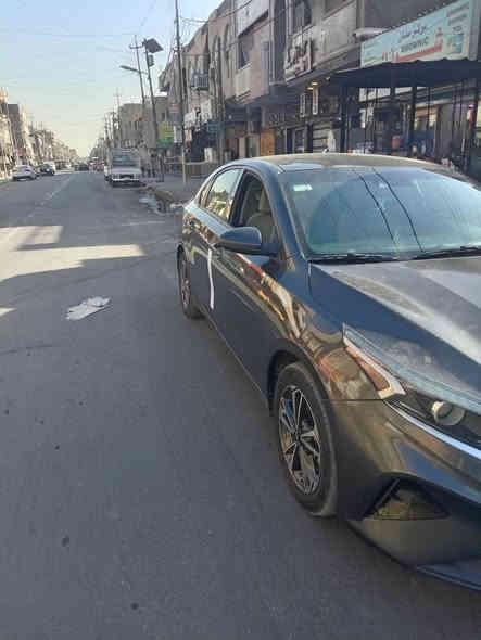 اسلام عليكم كيا فورتي موديل ٢٢ وارد أمريكي بيها حادث بصيط وصفحه كلير بدون حادث صور الحادث مرفق بل منشور مكاني بغداد ادوره اتصال *********** واتساب السعر ١٤٥ وبيها مجال
