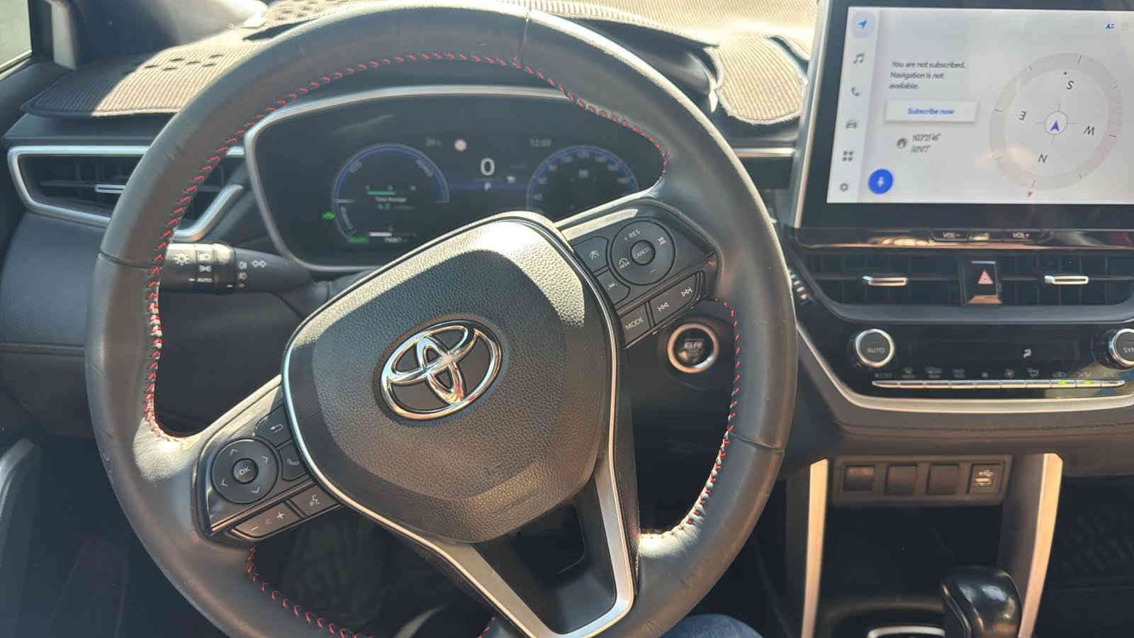 السلام عليكم 
من رخصة الادمن 
شباب إذا تقارن بوارد الصين المنشور موالك
للبيع 
2023 Toyota Corolla cross GR hybrid 
1,800 cc
FWD
2023 تويوتا كورلا كروس GR هايبرد
وارد اوربي فئة مميزة GR
محرك 1,800cc 
لون ابيض ثلجي
دفع امامي 
لايتات امامي  LED + عدسة تحكم auto 
بك لايت خلفي LED
بلوجكتر LED 
دشبول دجتال بالكامل + متغيير 3 اشكال 
مري شفط + اشاير 
ويل 18
رادار امامي 
كامرة خلفية 3 وضعيات 
كشنات جلد وقماش مطرز احمر خاص بالفئه
نظام محافظة على المسرب ومانع تصادم +مثبت سرعة تفاعلي 
أنظمة قيادة عدد 3 بالإضافة إلى EV مود
منفذ USB + type c عدد 4
قطعتين تبريد
انارات LED مخفية بالأبواب وحامل الاكواب 
انارات الداخلية LED بالكامل 
شاشة داخلية حجم 16
السيارة كلش مميزة مختمة GR من كل مكان 

السيارة نطخت باب السايق والجاملغ الامامي وتبدل نفس اللون وبيها بارد بالبنيد وهلال الجاملغ والضربة خارجية بدون دواخل بدون صبغ بدون ايرباك 
السيارة داخلة كلين للعراق وجانت ماشية 21,000 km وهسه ماشية 79,000 km
موقع السيارة الفلوجة 

للاستفسار

***********
***********
