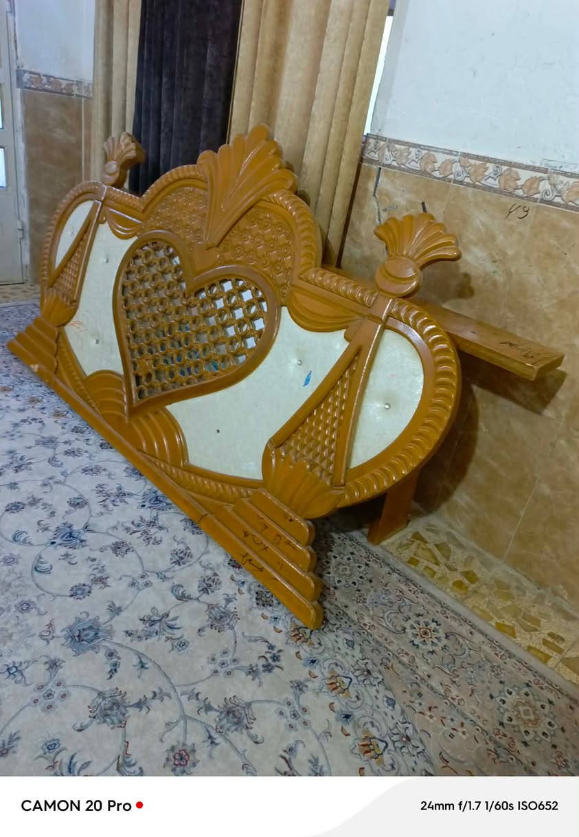 عمارية للبيع 3حدايد شخاط طولهن 3امتار الا ربع والجينكو ثلاثه


**إذا كنت صاحب هذا الإعلان وتريد حذفه لأي سبب، رجاءا أرسل رسالة إلى الدعم الفني**