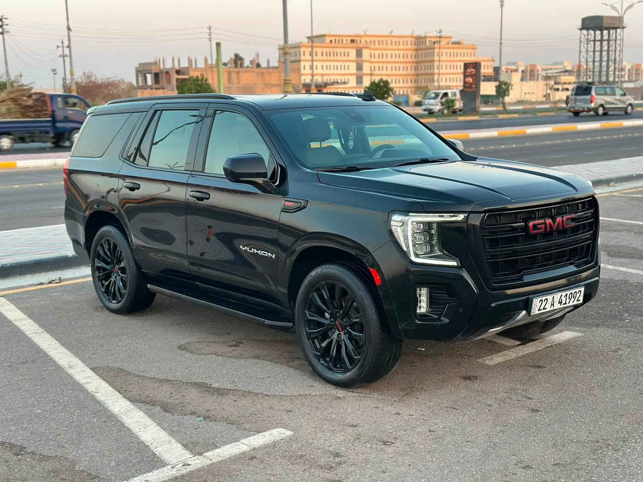 السعر 388
جمسي2021 خليجي  SLE بيه رشه صبغ بين الباب ول جاملغ بدون ضربه وباقي سياره مكفول من لضربه ولصبغ ول تبديل 
للاستفسار ***********
مواصفات رادار جانبي وامامي كشنات جلد ثلاجه شاشه كامره مانع تصادم تحديد مسار وباقي لمواصفات معروفه  مكينه 5300 لمرغوبه شرط بانزين عادي بدون دوانز ماشيه 150 كير ومكينه مكفولات تخم تاير جديد سياره جاهزه وما بيه نقص مكان كربلاء المقدسه
