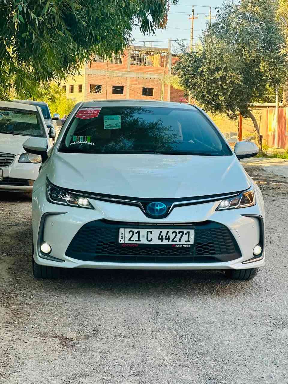السلام عليكم
للبيع تيوتا كورولا شركة چيهان 

📅 المود: 2024 
📍 رقم: السليمانية  (شرط التحويل)
🛣️ الممشى: 148  ألف كم فقط

✅ كفالة عامة، كلين من الدعامية للدعامية  ، 

⚠️ ملاحظة: يوجد رصعة زغيرة كلش بل جاملغ الأيسر الأمامي مال حصوة والسيارة احلى من الصور بعد 

المواصفات:
✔️ تشغيل ذكي (بصمة) ترحيب
✔️ تبريد قطعتين
✔️ داخل لونين
✔️ حساسات أمامية وخلفية
✔️ كاميرا 360° (دوارة)
✔️ تحكم بالستيرن (فل)
✔️ إشارات بالمرايات
✔️شحن واير ليس 
✔️فتحة سقف 
السعر (185 بيها مجال بسيط جداً)

📍 مكان السيارة: صلاح الدين _ سامراء 

📞 للاستفسار: ***********
