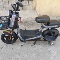 دراجه شحن استعمال شهر جديد العنوان جسرديالى القديم سعر250 07738361771