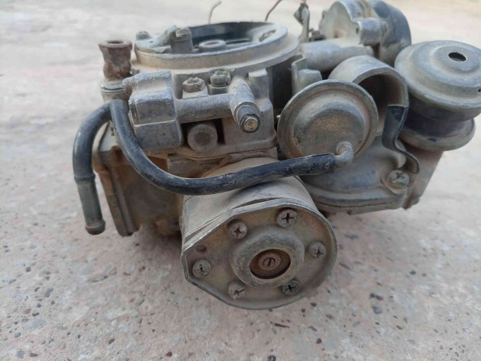 السلام عليكم عندي كابريتة مال هيفا بسعر ٥٠  وكبريتا مال هوندة ٣٠ وفيت بمب ما هوندة ٣٠ الشراي يتصل على الرقم *********** العلم قمجيات مال كير هوندة سعر ٥٠ وقاعدة مال محرة الليتنشد بيها الكابريتة مال هوندة ١٥
