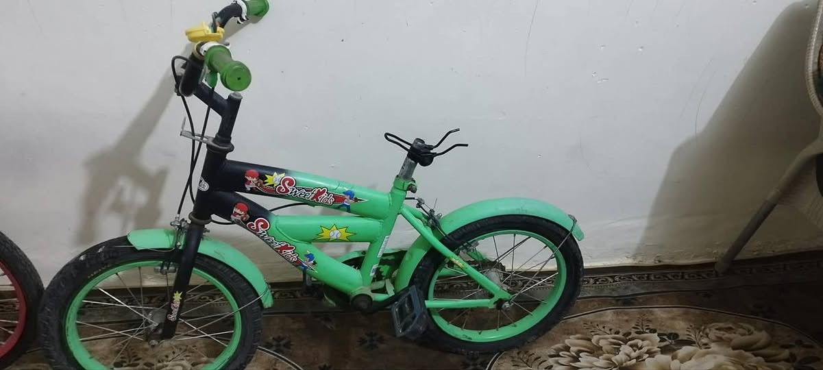 بايسكلات للبيع الابيض ب25و الاخضر 20 عوزهن تعديلات  الاخضر بس تاير لوره سرج العنوان الكوت الزهراء


**إذا كنت صاحب هذا الإعلان وتريد حذفه لأي سبب، رجاءا أرسل رسالة إلى الدعم الفني**