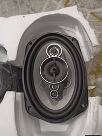 سماعات بيضاوية • دمام • بصرة