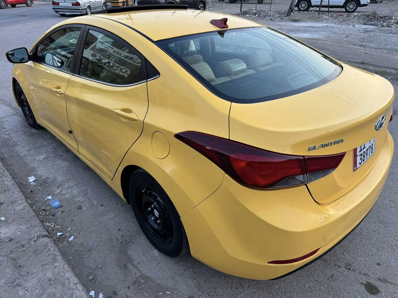 النتره 2016 فول المتد واحد على واحد حادث بس بنيد بدون دواخل مكان السياره بغداد البياع وسياره جاهزه من كلشي كير محرك تخم تايري دوشمه اي نقص مابيه سياره كلش جديده 

لاستفسار ‭٠٧٧٦ ٥٧٠ ٥١٧٠‬.   

السعر 118 وبيه مجال بسيط
