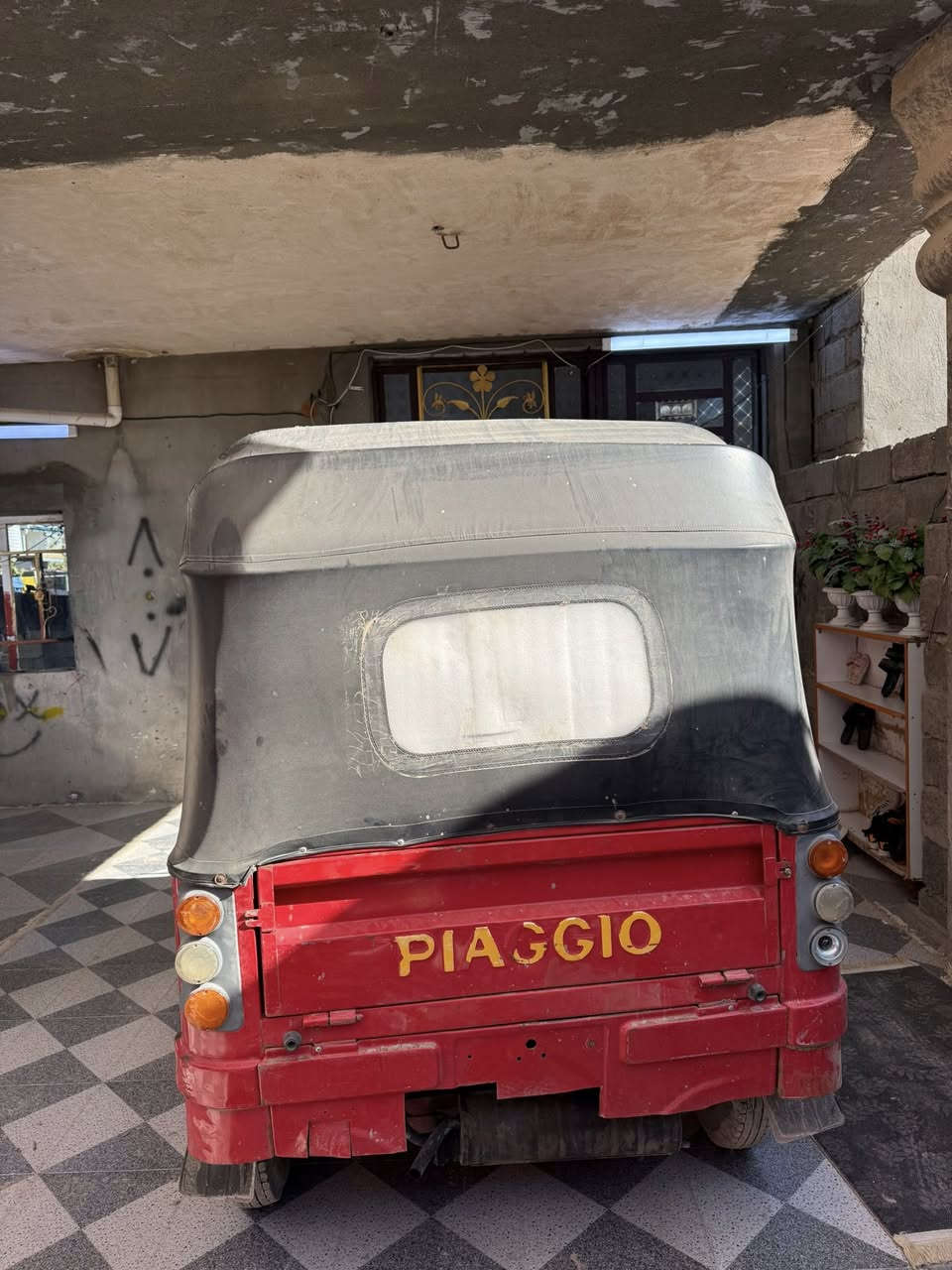 السلام عليكم تكتك بياجو محوره محرك تي في اس موديل 2025 تكتك كلشي بيها مبدل جديد ماذب عليهه ربع كبل تطلع تشتغل 
مكاني بابل الحصوه ***********
