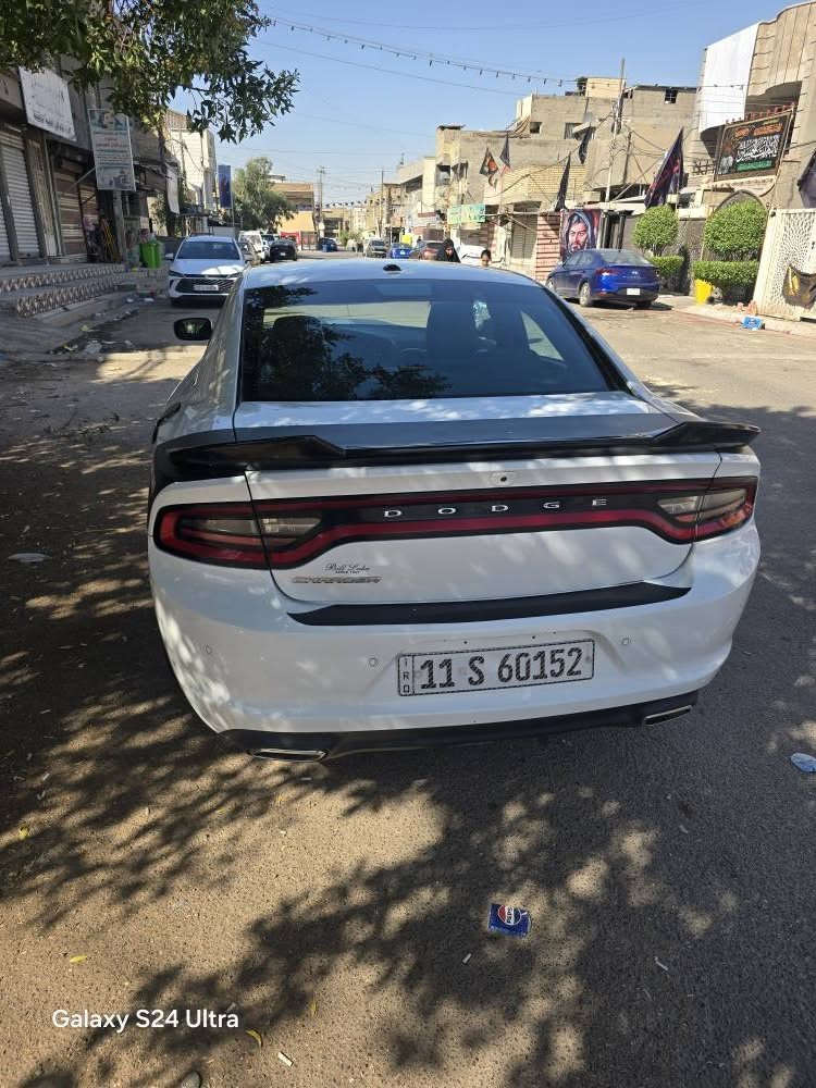 جارجر 2020 SXT رقم بغداد بسمي 
مكينة ٦ سلندر  توويل حادثه 5 قطع صبغ ماشية ٥٨ الف مكينه وكير مكفوله 
مكاني بغداد 
الشراي يتصل ***********
السعر 165 ورقة بغداد, العراق
