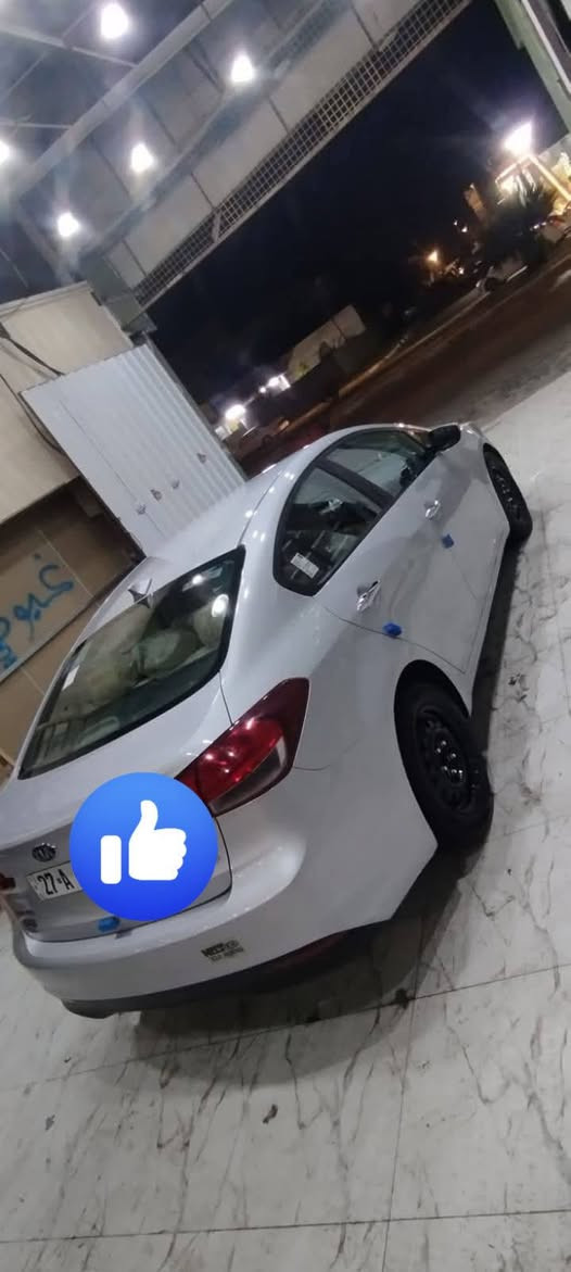 سلام عليكم كيه فورتي 2018 مشروع وطني تحويل مباشر المشتري وسنويه جديده هزه جديده تحويل بكافة المحافضات وراد أمريكي حادثه بنيد فقط الحداديه أماميه+خلفيه تخم تايرات السياره جديده وجاهز من كلشي مكان ناصريه  *********** كتاب فحص بل منشور
