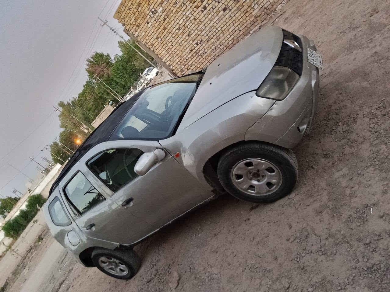رينو داستر موديل 2016ملاحظه السياره متجايه كير ومحرك جدد حداديه تخم تاير كهربايات شغاله سنتر مكانه نجف مناذره ***********السعر 35الكشر شوف العين

