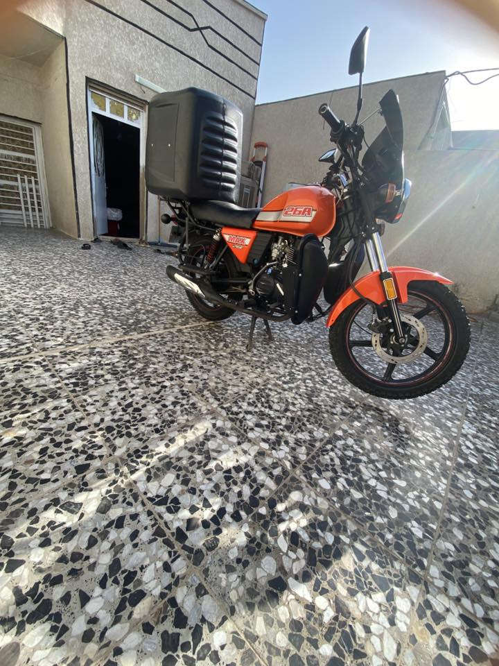 سلام عليكم شباب دايوان اللبيع موديل 2022 دراجة أخت زيرو ما متعوبة نقصهة فقط لقمجي مال كيلو متر رقم بغداد بسمي نكليزي سعر ٢٤٠٠ وبيهة مجال ***********
