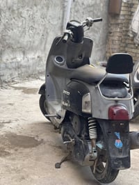 بوليس • تشتغل • هندر وسلف