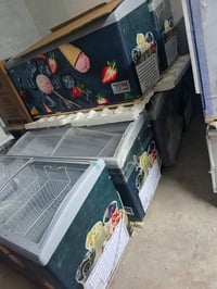 عارضات بطحيات جديد قير مستعمل مال شركه متواجد بس وتساب 07764196321
