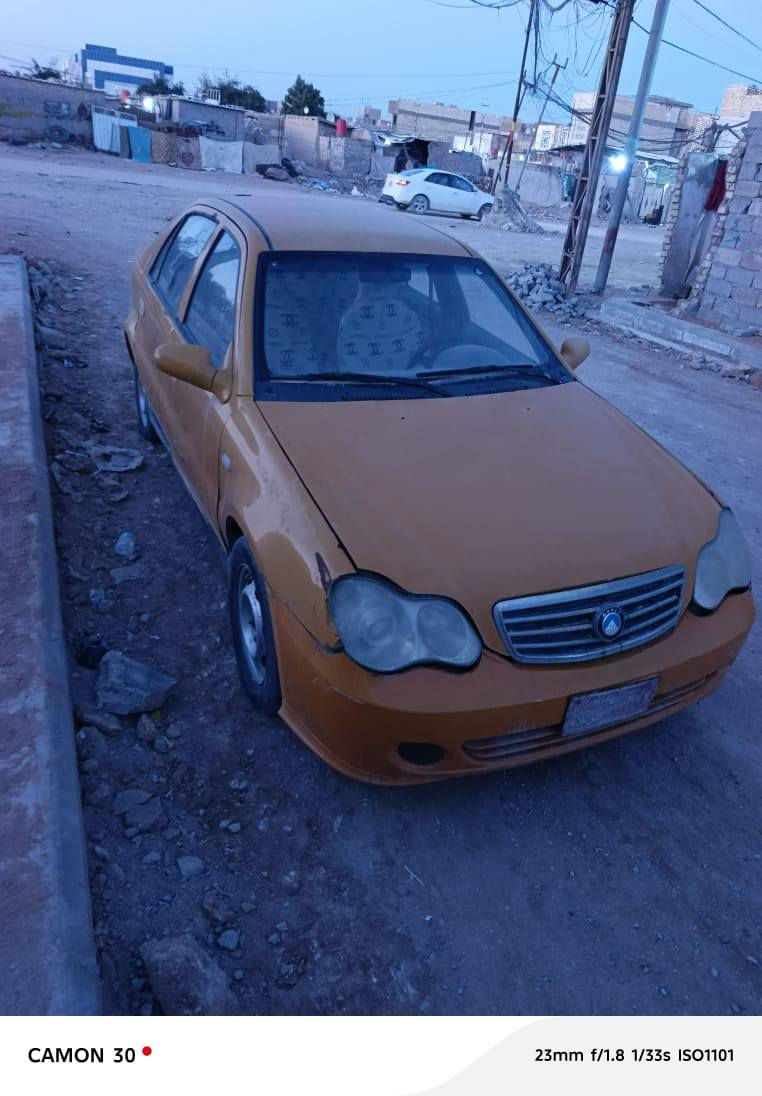 سلام عليكم
#سيكي #مديل 2011
كير مكينه حلوات 
تايرات نضاف باتري جديد
حداديه نضيفه كله راعي 
موجود شوكت ماتريد 
دواخل نضاف كله تمام
رايد مراوس #مكاني #نجف حولي 
#سعر 15وبيها مجال شعندك مراوس نزل 
رقم الهاتف ***********
