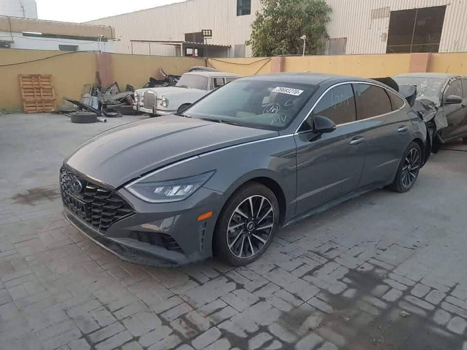 سلام عليكم سونتا٢٠ لبيع أمريكي ١٦٠٠ تيربوا سياره جاهزه سونار مبين بل صور مكانها كربلاء ١١٥ سعرها ***********
