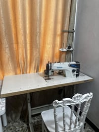 مكينة خياطة صناعية ماركة ماكي (MAQI) مستعملة  للبيع. التفاصيل والمواصف...