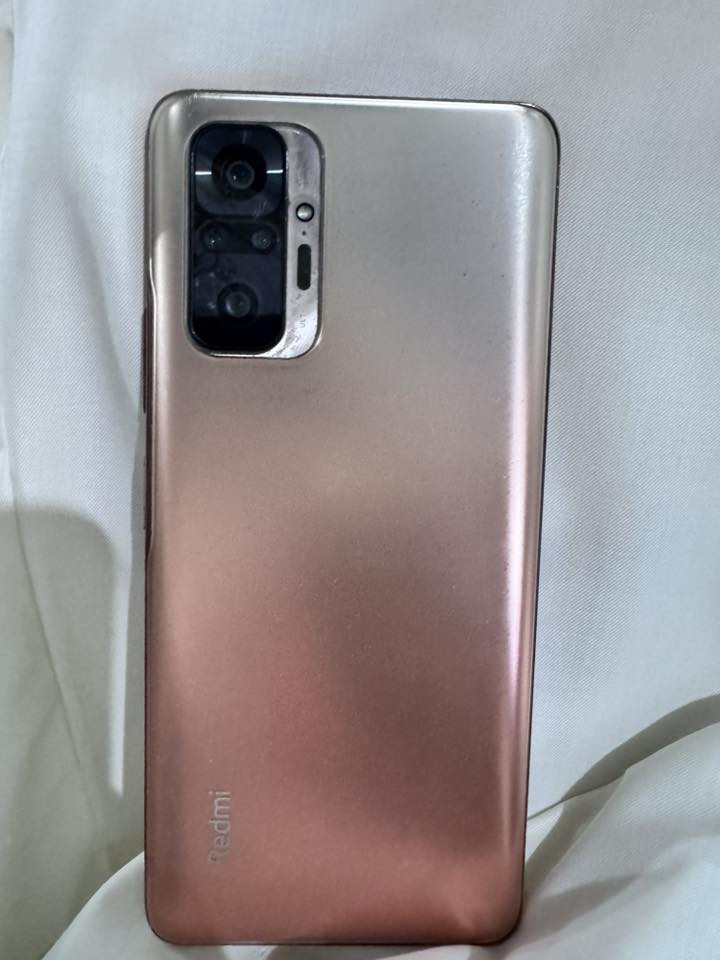 ريدمي نوت ١٠برو  جهازي اصلي وعلا إيدي أخذته وكاله شراي تواصل واتساب ***********
