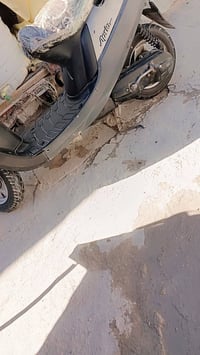 07813664990💓 بطه للبيع دراجه نظيفه160