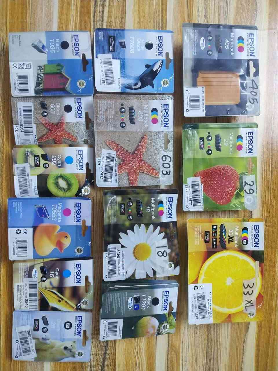 تتوفر كاترجات سائله لطابعات/  hp
وبرذر / و ابسون... التواصل ماسنجر


**إذا كنت صاحب هذا الإعلان وتريد حذفه لأي سبب، رجاءا أرسل رسالة إلى الدعم الفني**