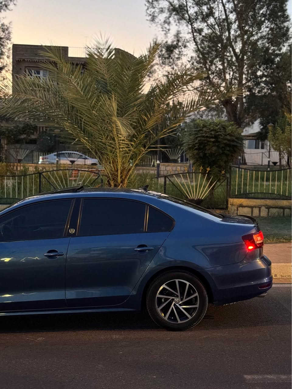 VW Jetta 2017 SE
Sayaraka fulle 14 Turbo ya 
109 Mil royshtya
Kushen jld u hetar 
Shasha u awena radar u slayt أربيل, العراق


**إذا كنت صاحب هذا الإعلان وتريد حذفه لأي سبب، رجاءا أرسل رسالة إلى الدعم الفني**