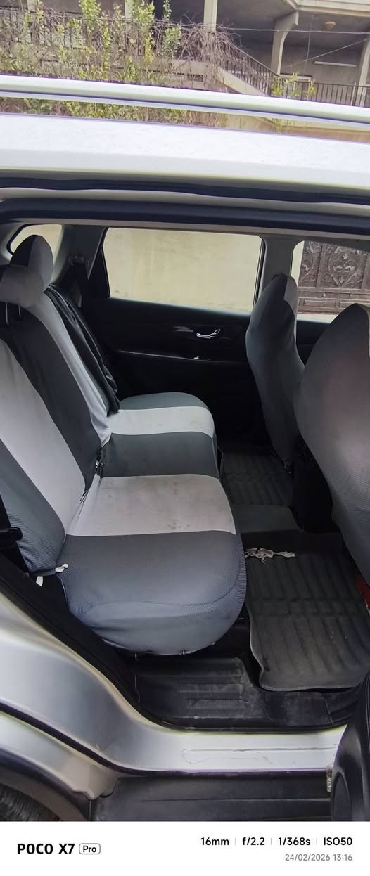 بيع مستعجل جدا جدا 
نيسان روج 2018 
المرغوبة 
مكينة 4 سلندر 2500  تنفس طبيعي 
فول مواصفات عدا سقف بانوراما 
الضرر / جامرلغ خلفي من طرف السايق فقط 
بدون ايرباك بدون دواخل
بچم كبس 
السعر المطلوب 173 وبي مجال للشراية 
مكان كركوك
الروحة / المشروع الوطني 
اللي يرغب يتصل على الرقم 

0773 077 8477
