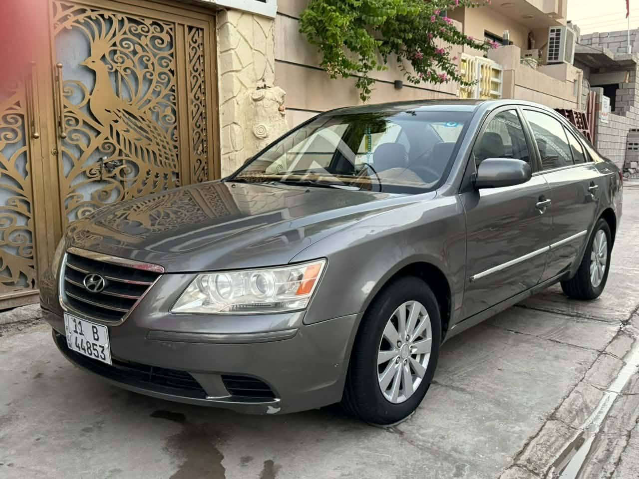 سوناتا ٢٠٠٩وارد أمريكي رقم بغداد انكليزي 
مكينة ٢٤٠٠
سنويه لغاية٢٠٣٠ 
هزه جديده 
تخم تاير شاده جديد
صبغ حزام بدون ضربه ليبل واحد
 تنته سلايد كشن كهرباء تحكم ستيرن 
سياره جاهزة مابيها اي نقص 
المكان ديالى بعقوبه 
السعر ١٠٠ وبيها مجال للشراي ويدلل ***********غير متواجد على الفيس بوك
