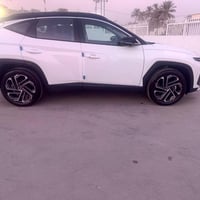 توسان 2025 تو كلر مكفوله ماشيه 12 الف 07802027361