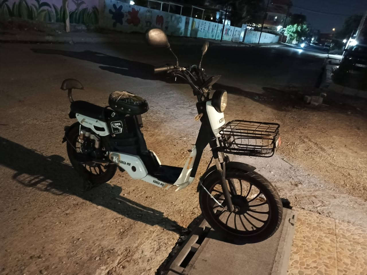 بايسكل شحن بطاريات نص عمر
السعر 150


**إذا كنت صاحب هذا الإعلان وتريد حذفه لأي سبب، رجاءا أرسل رسالة إلى الدعم الفني**