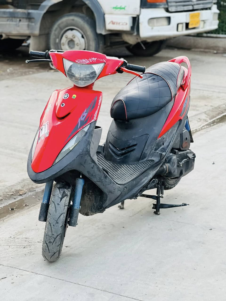 السلام عليكم  دراجه ماكس عدله 2006 نكره سلف  دراجه فول ناعمه شلعه ومعدل وكله عل بلاد فقط بوشه ٥٥. اصليه. من بغداد كهربائيات كله. شغال. مابيها اي نقص  والباقي بل. صور شوفوه هاذا رقمي ***********
