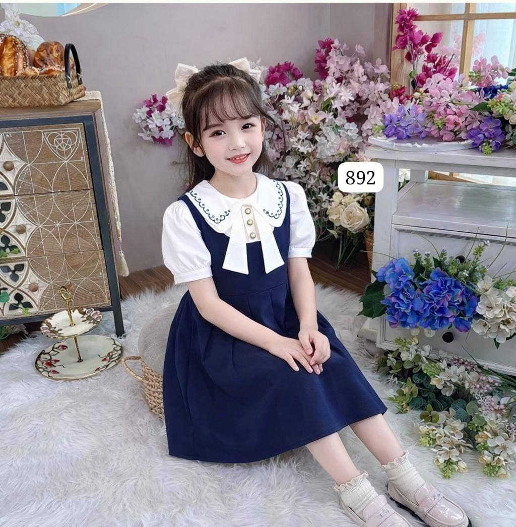 فستان بناتي لطيف سعر قطعه ب10 قياسات من عمر 5 سنه حد ل11 سنه توصيل جميع محافضات موجود 😍😍


**إذا كنت صاحب هذا الإعلان وتريد حذفه لأي سبب، رجاءا أرسل رسالة إلى الدعم الفني**