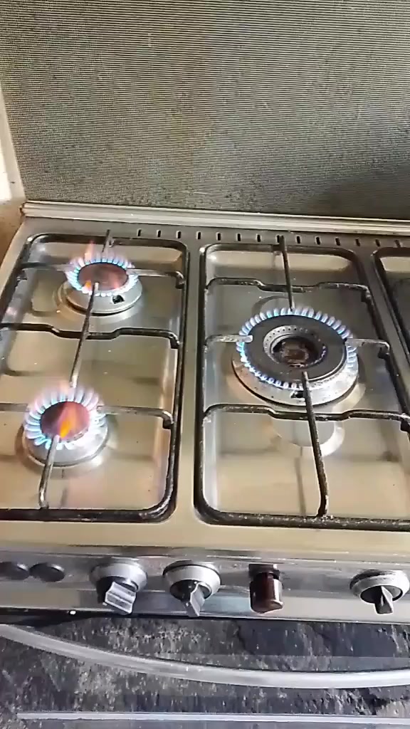 مكلف بالنشر طباخ للبيع 5 عيون وفرن كله شغال مكاني ديالى خان بني سعد


**إذا كنت صاحب هذا الإعلان وتريد حذفه لأي سبب، رجاءا أرسل رسالة إلى الدعم الفني**