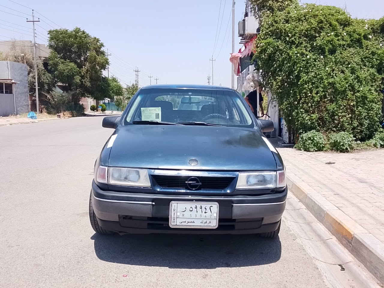 أوبل فكترا
موديل 91 
سنويه منتهيه من 2022
حجم 18 كير عادي 
بدون حادث 
بطاقه بانزين موجود 
السعر (27) وبي مجال 
رقم الهاتف: ***********
