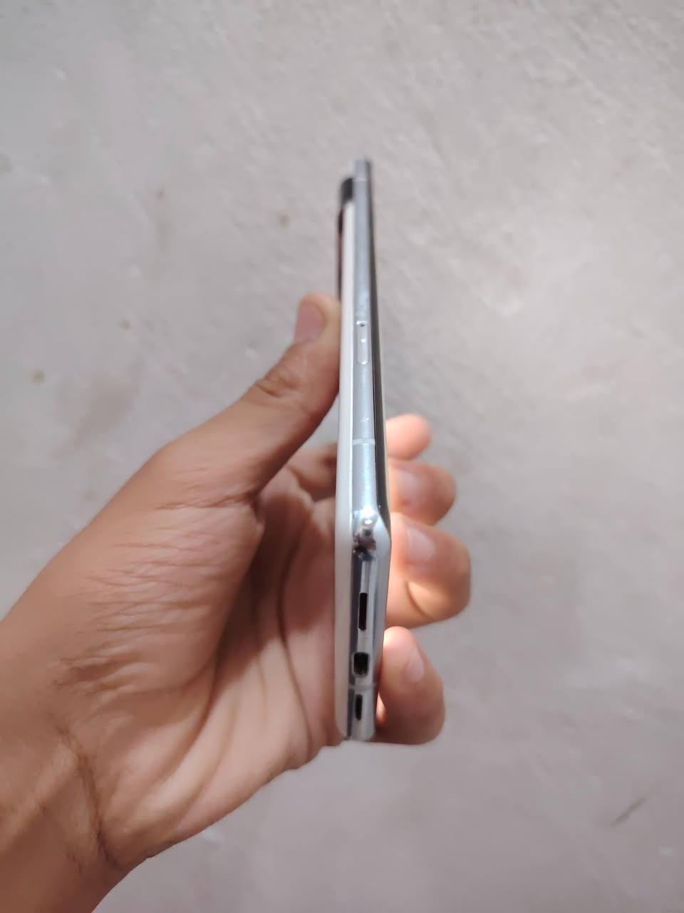 كوكل بكسل 6 برو 5G
ذاكرة 128 رام 16
ببجي 90 فريم
شرط مامفتوج
نضيف لوك
كاميرا دمعه
مراوس ب هونر وانطي فرق
أو جيتي 20 برو


**إذا كنت صاحب هذا الإعلان وتريد حذفه لأي سبب، رجاءا أرسل رسالة إلى الدعم الفني**