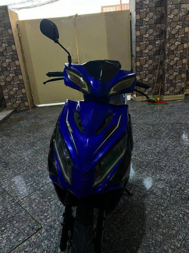 دراجة جامبو حديث
دراجة سلف هندر شغالة كاملة مابيها نقص 🤍
تچفيت جديد + باتري جديد 
ب 300 الف 
دراجة شغالة كاملة
للتواصل خاص او واتساب او اتصال ***********
