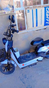 دراجة كهربائية • حجم ٨ • المدائن بغداد