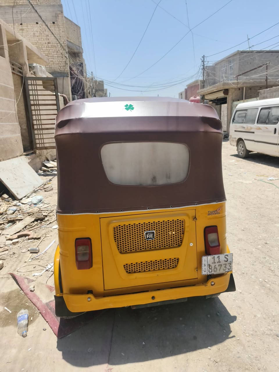 سلام عليكم إخوان تكتك البيع موديل 2022 / شهر 10 / تحويل ثاني يوم سنويه جديده رقم انكليزي تكتك أي حادث أي ضرر ما بيهه و مستعجل عل بيعه المكان البلديات *********** رقم الهاتف
